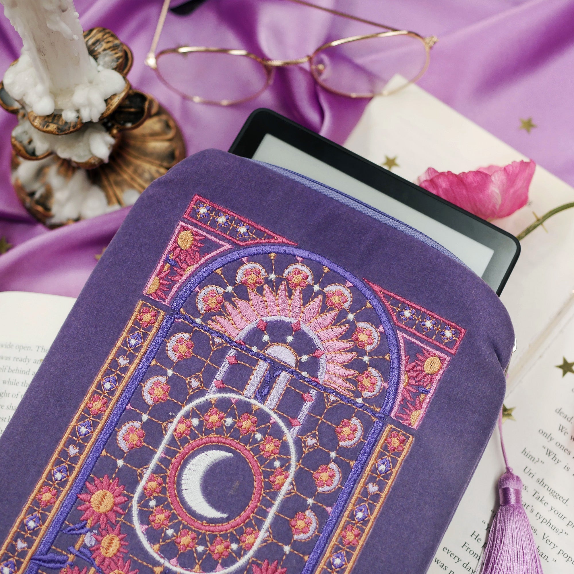 Iridescence - Kindle & E-reader Sleeve - The Quirky Cup Collective