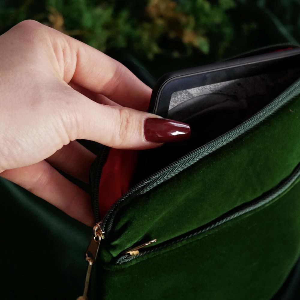 Green velvet Kindle and Kobo sleeve with embroidered botanical fall autumn inspired design, padded eReader protective case with zip closure and back pocket