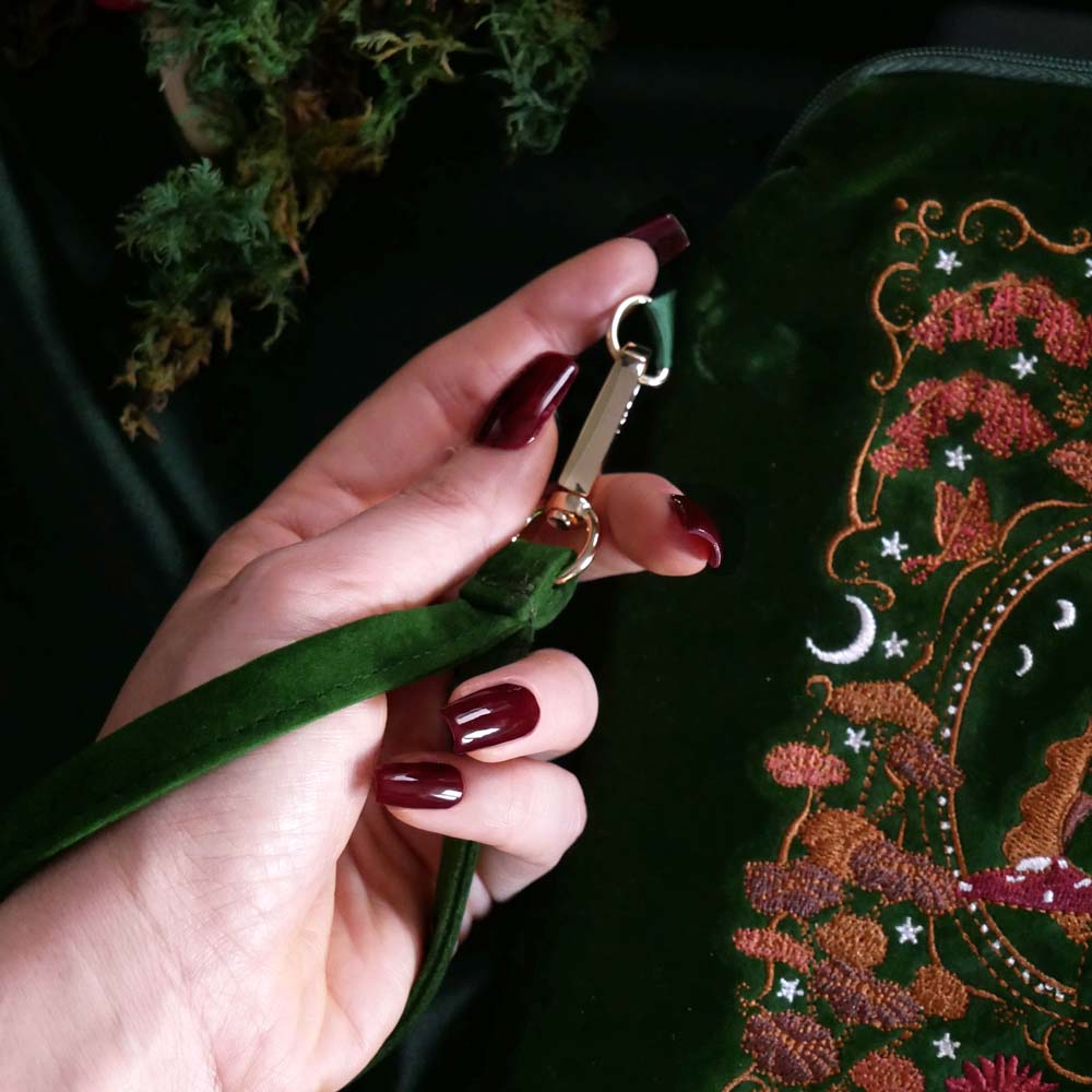 Green velvet Kindle and Kobo sleeve with embroidered botanical fall autumn inspired design, padded eReader protective case with zip closure and detachable wrist strap